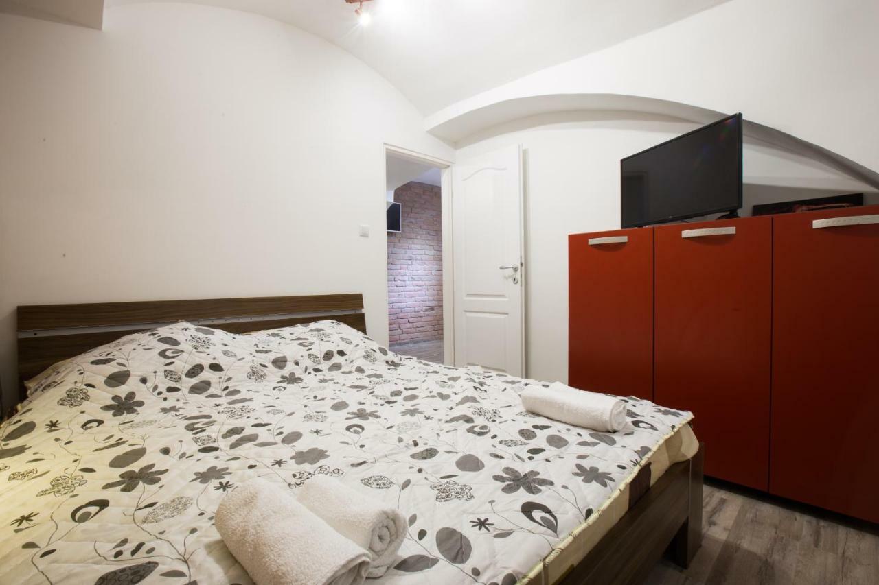 Apartman Vita Загреб Экстерьер фото